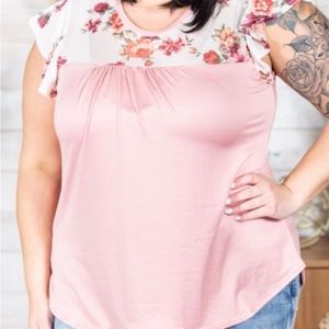 New Acting Pro Pink Floral Top 3x
